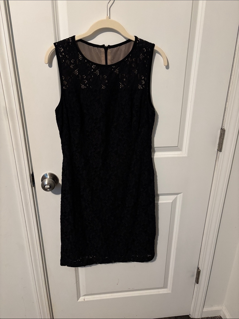 Lauren Ralph Lauren Black Lace Sleeveless Sheath Dress